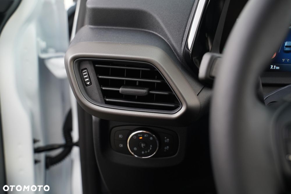 Ford Tourneo Courier 1.0 EcoBoost Trend - 18