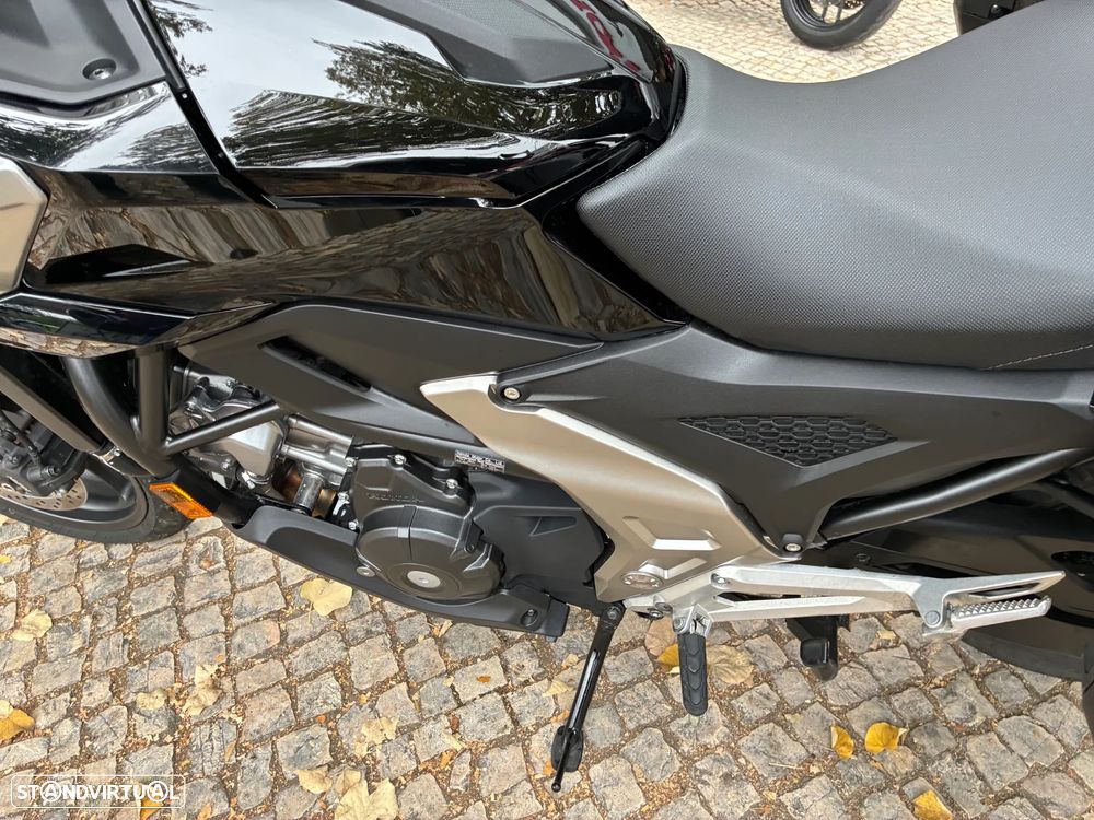 Honda NC750X DCT - 10