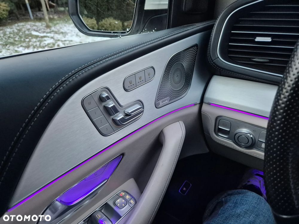 Mercedes-Benz GLE - 26