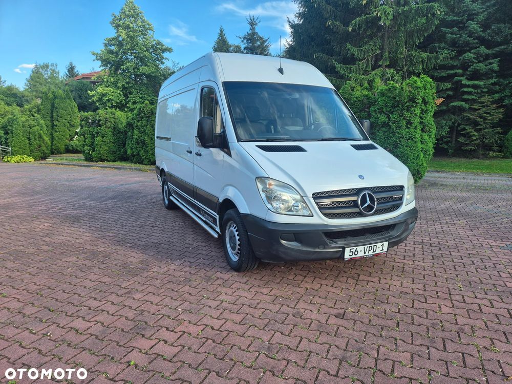 Mercedes-Benz Sprinter - 6