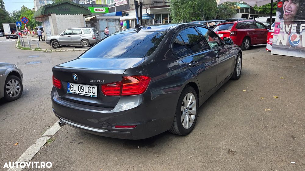 BMW Seria 3 320d Aut. Modern Line - 5