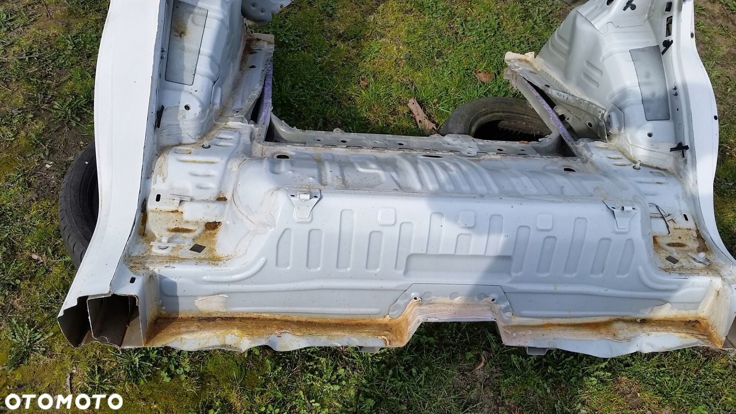 Opel Karl ćwiartka błotnik prawy lewy tył - 13