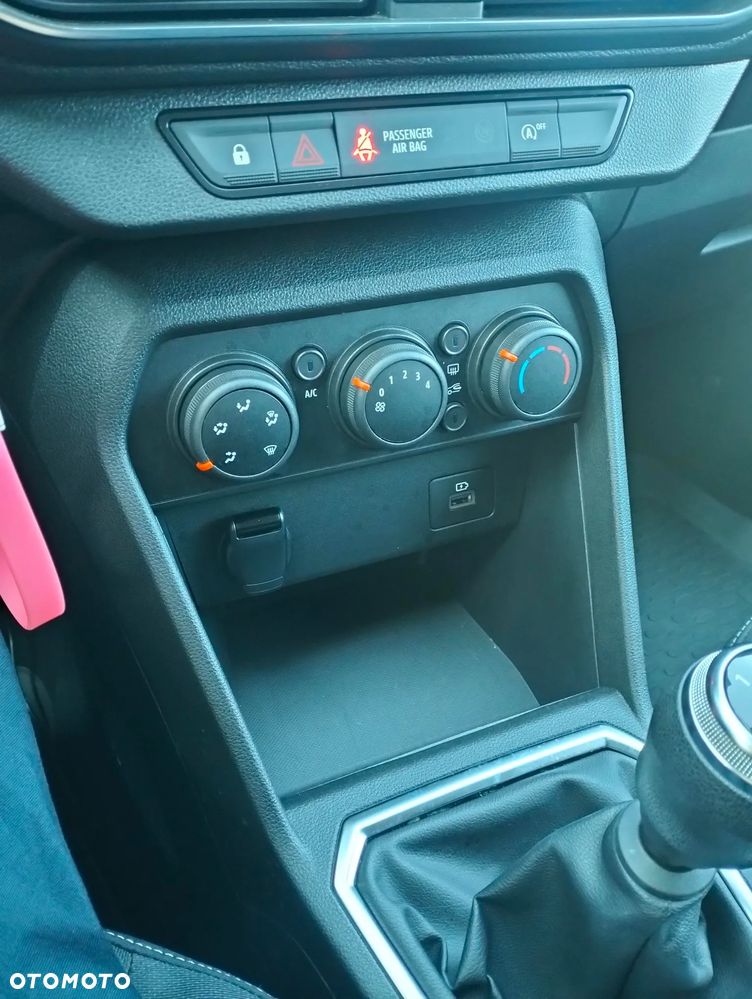 Dacia Sandero 1.0 SCe Comfort - 39