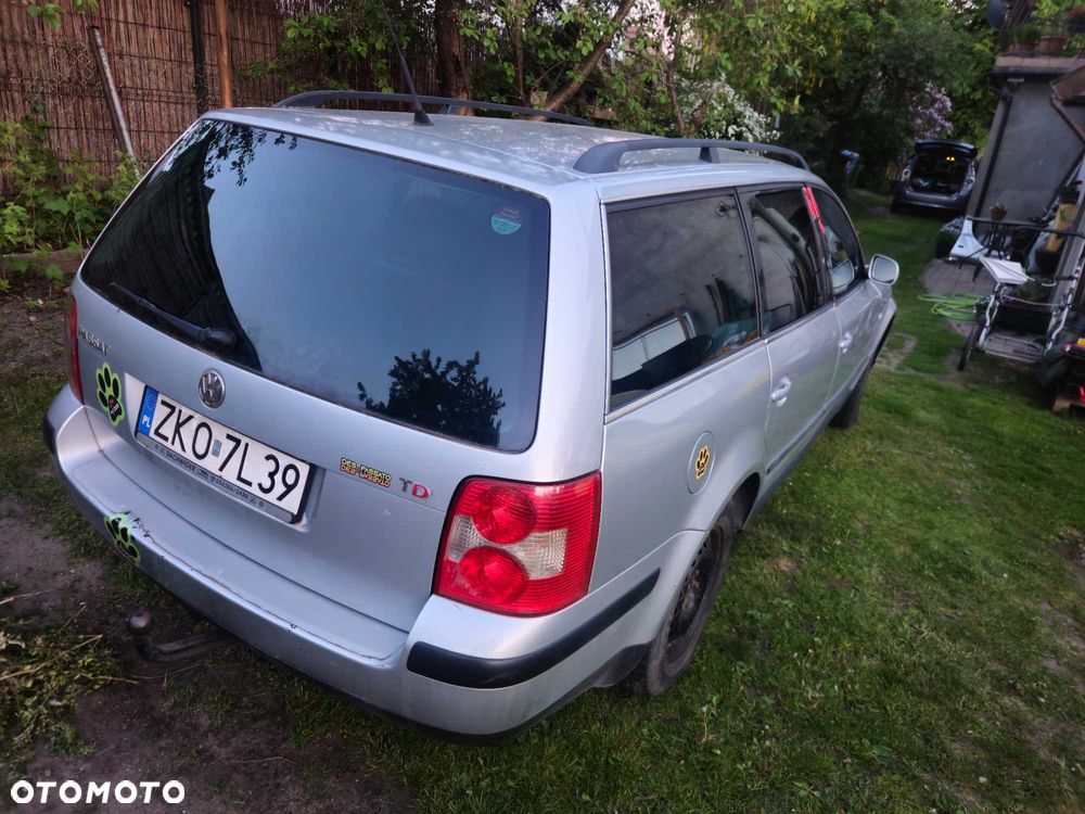 Volkswagen Passat - 8