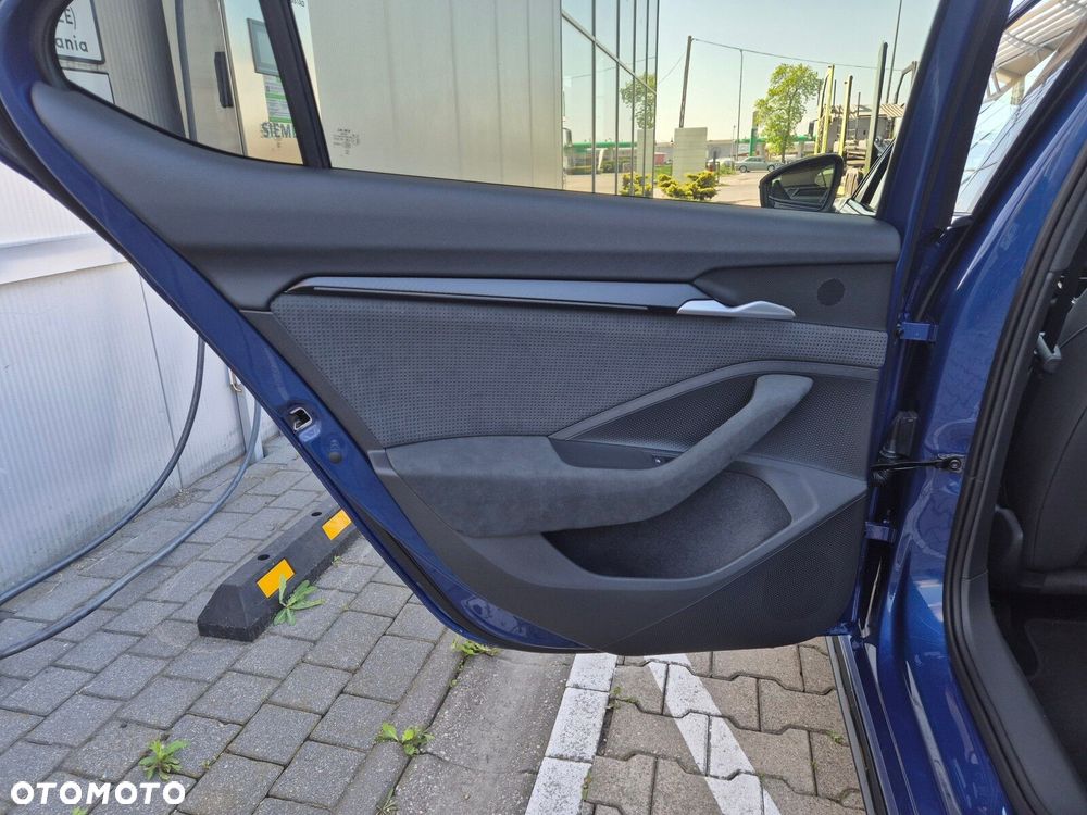 Skoda Superb 1.5 TSI mHEV Sportline DSG - 20