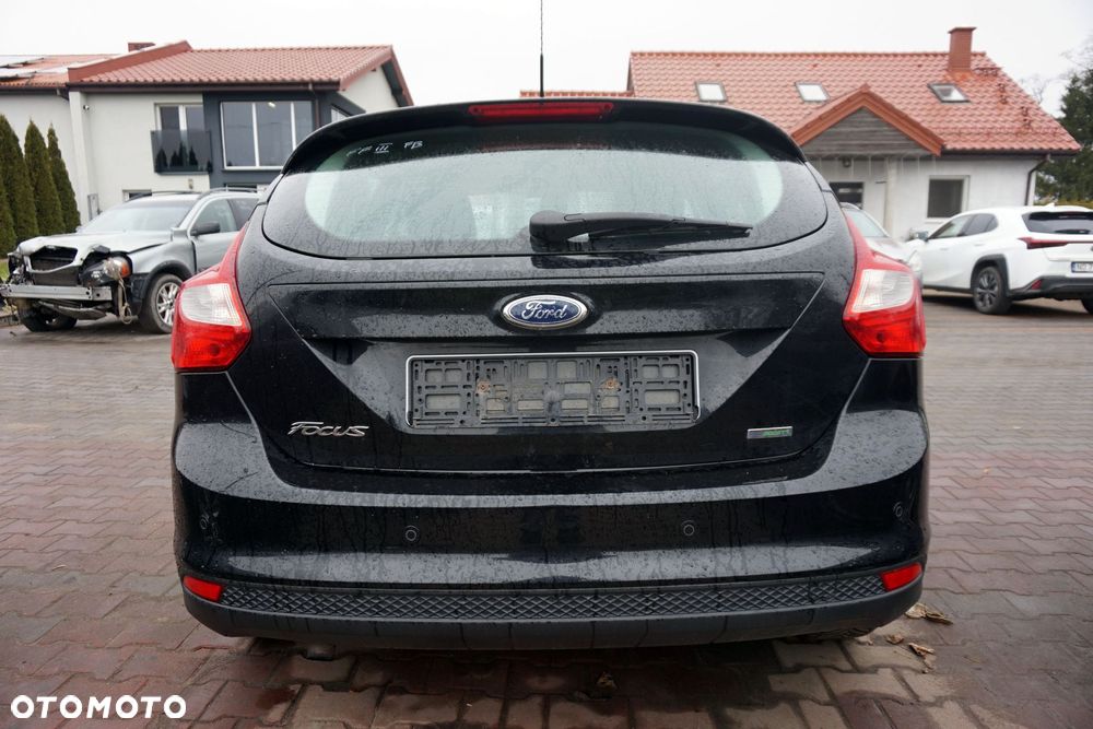 FORD FOCUS III MK3 5D HB 2014 FB 1.0 12V M1DA 125KM B6 CZARNY na części - 4