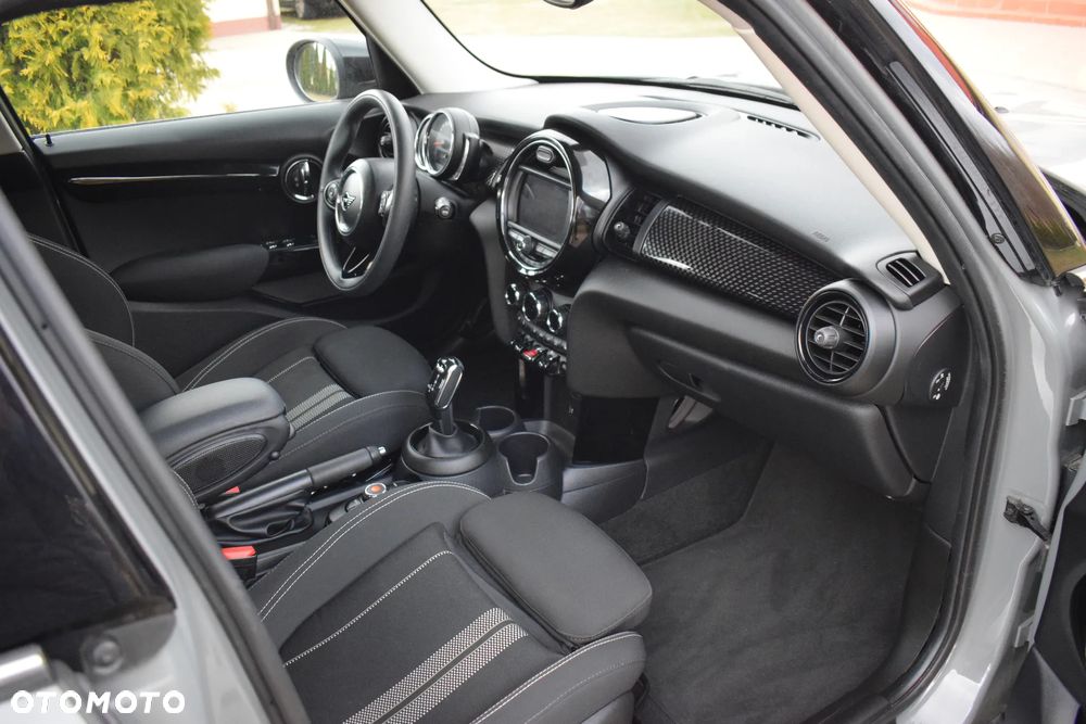 MINI Cooper S Standard - 11