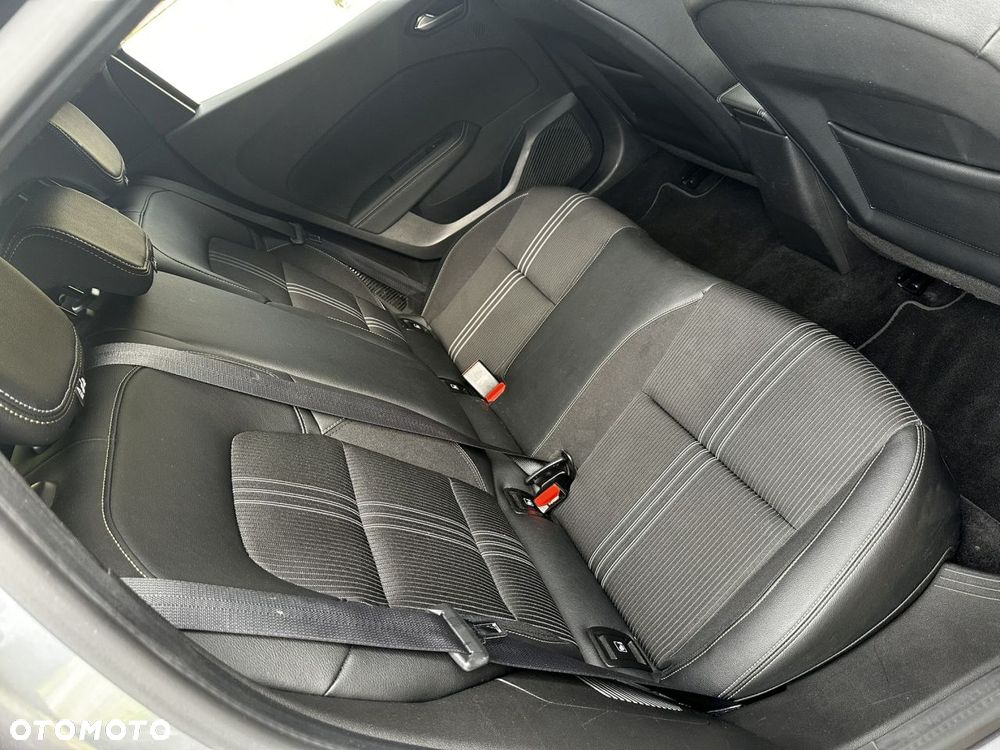 Renault Clio E-TECH 140 R.S LINE - 25