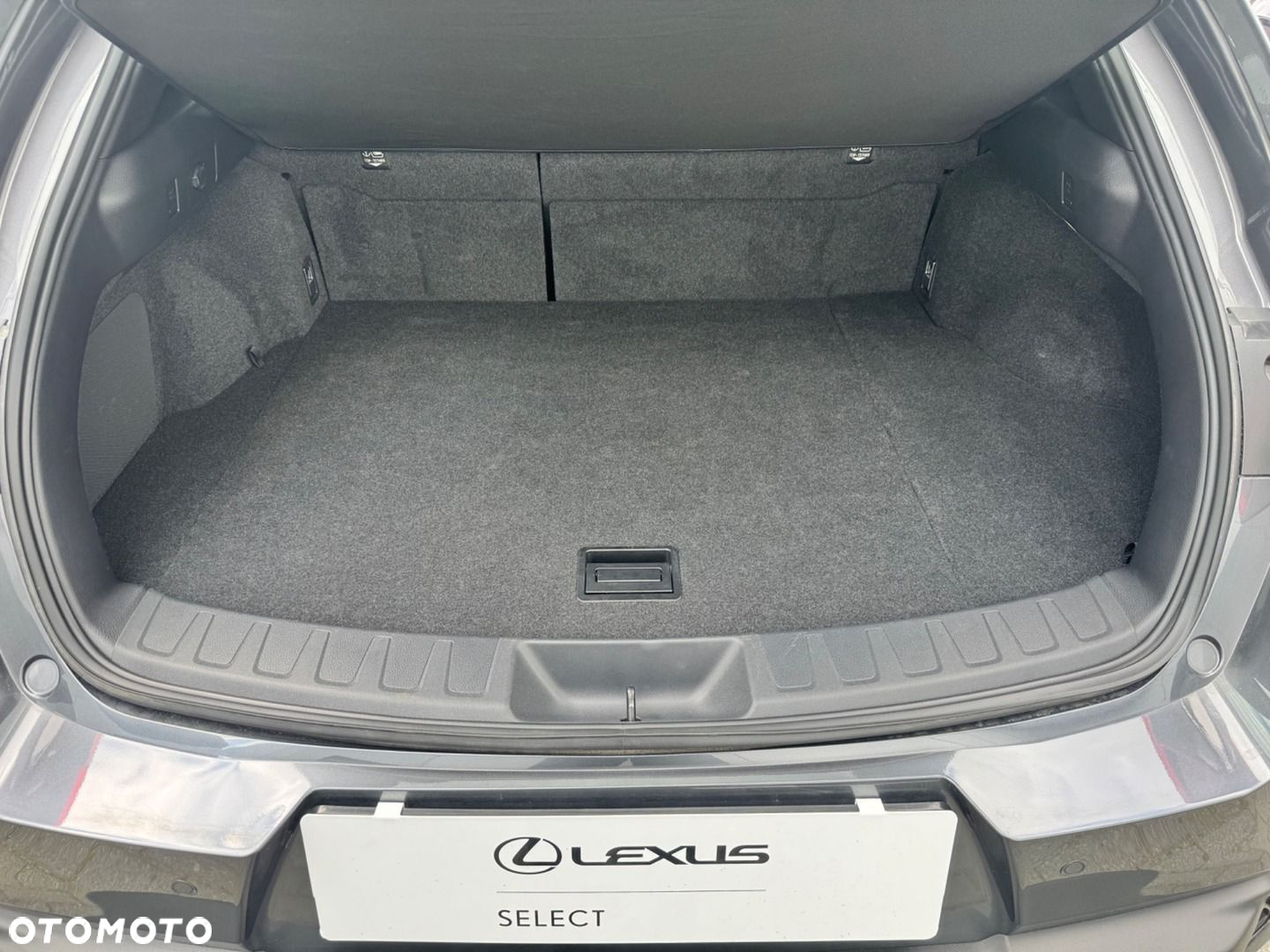 Lexus UX - 26