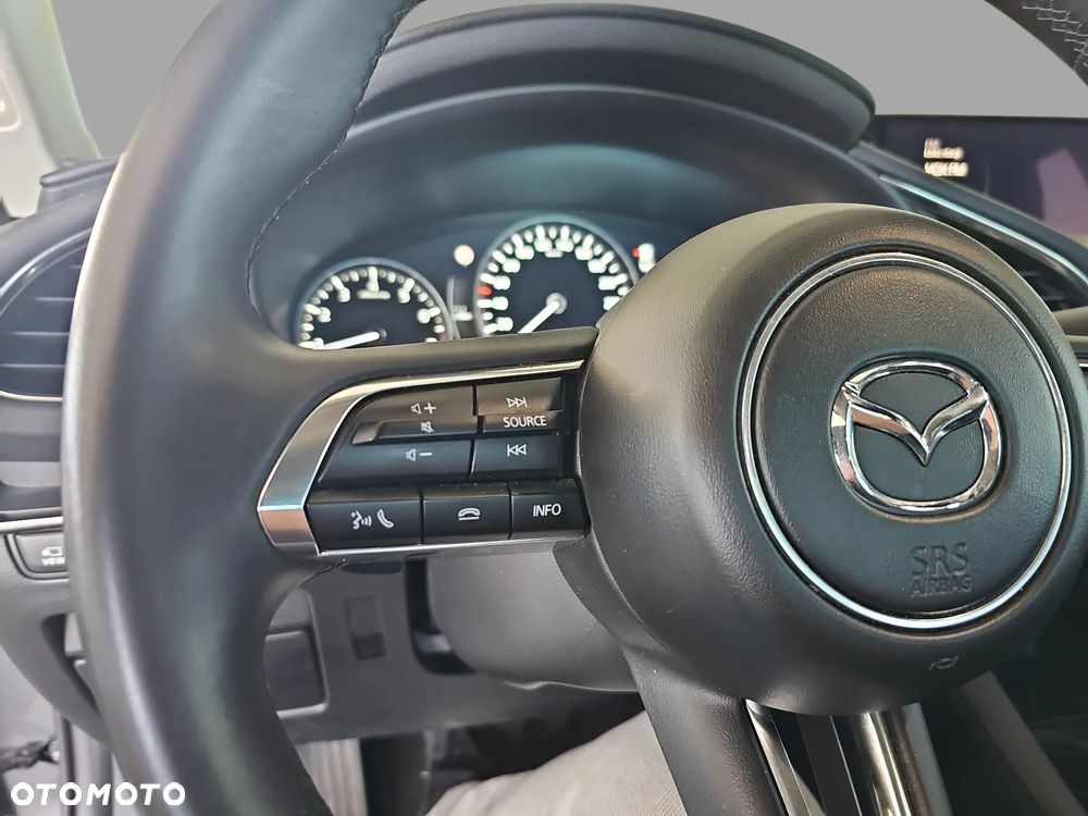 Mazda 3 2.0 mHEV Exclusive Line - 23