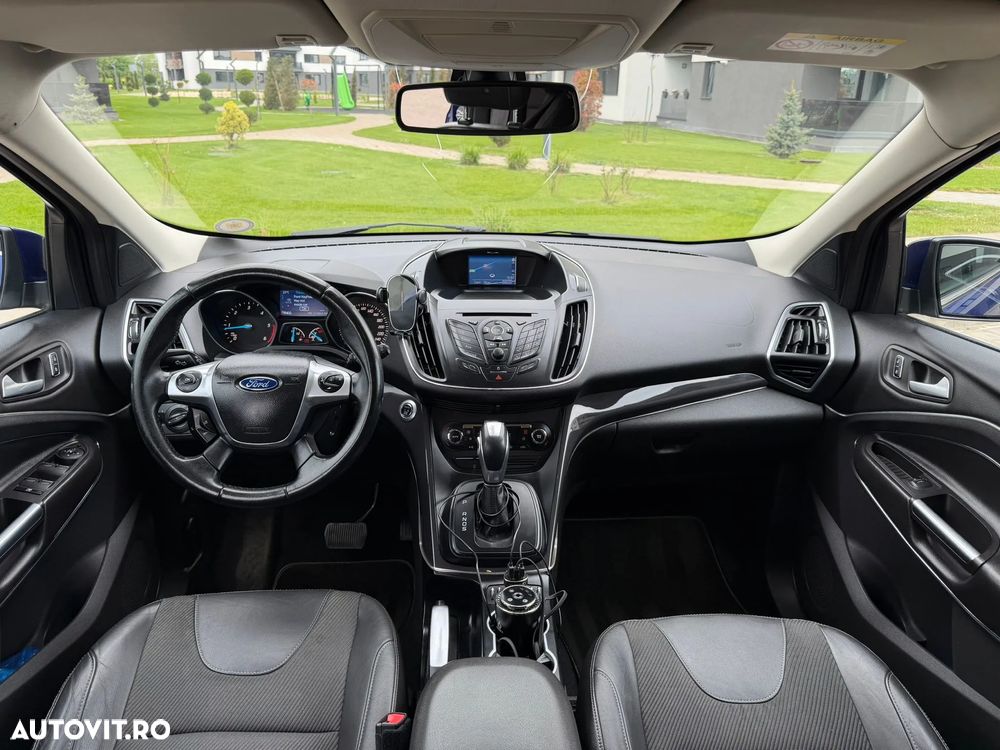 Ford Kuga 2.0 TDCi 4x4 Aut. Titanium - 6