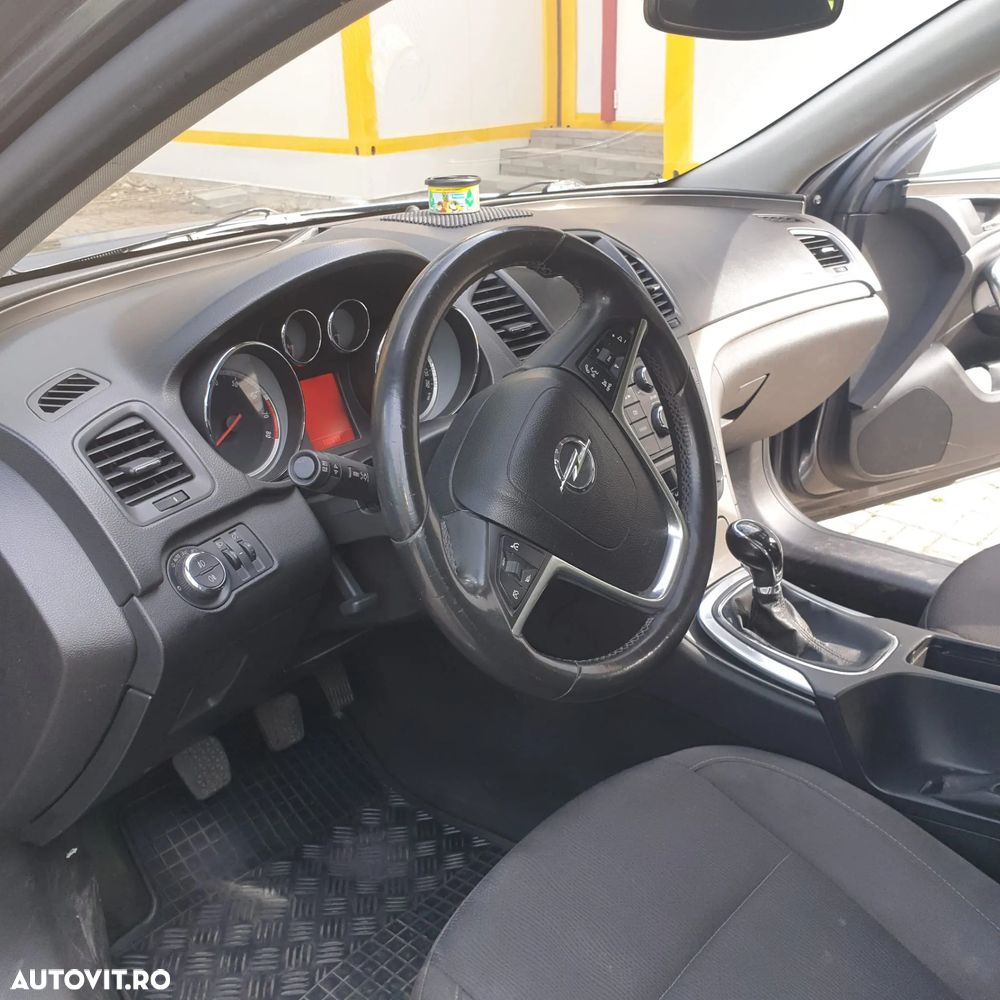 Opel Insignia 1.8 - 18