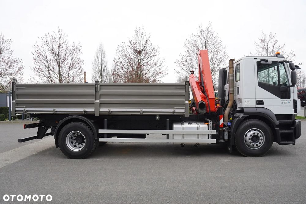 Iveco Stralis 19.310 E6 4x2 / Fassi F155A.0.22 / 690 MTH! / pilot / NOWA 3-stronna wywrotka - 11