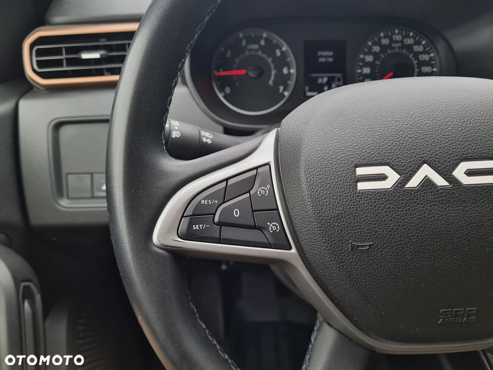 Dacia Duster 1.3 TCe Extreme EDC - 11
