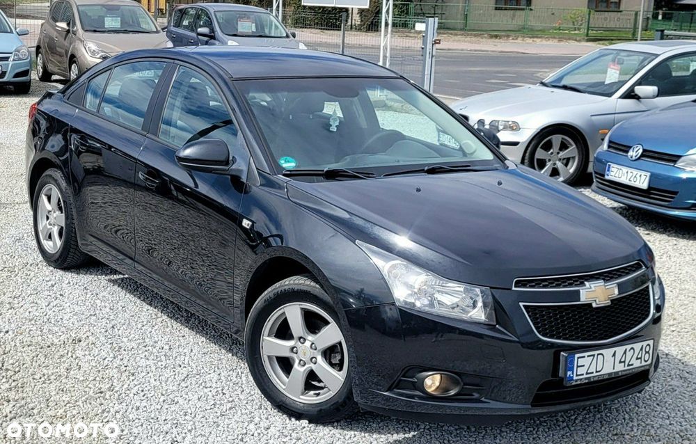 Chevrolet Cruze - 37