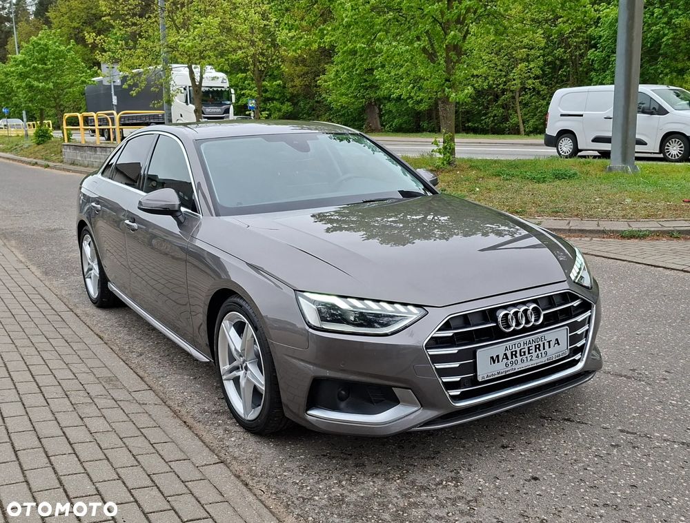 Audi A4 Limousine - 6