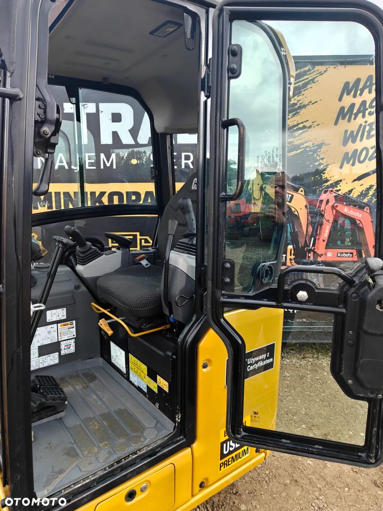 Caterpillar 301.8 - 11