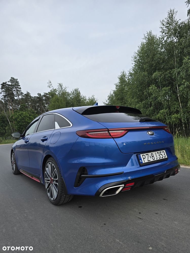 Kia ProCeed - 4