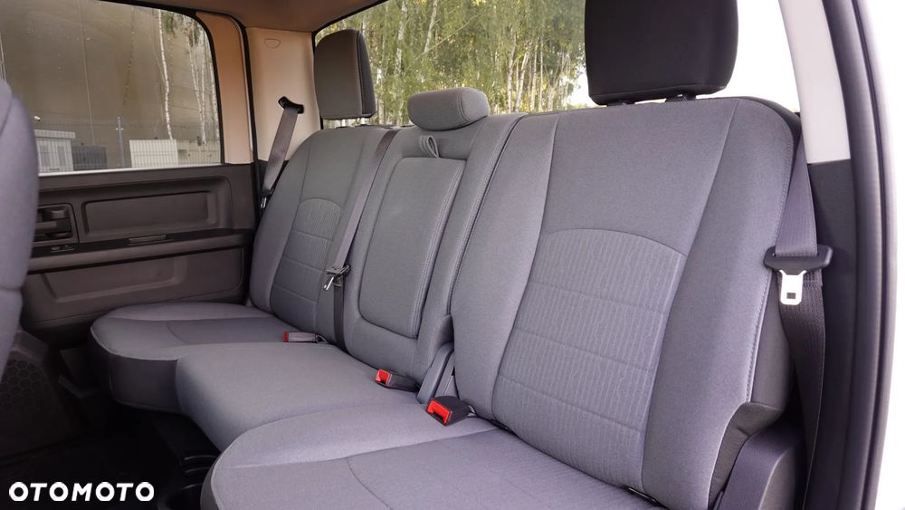 Dodge RAM 1500 5.7 4x4 - 7