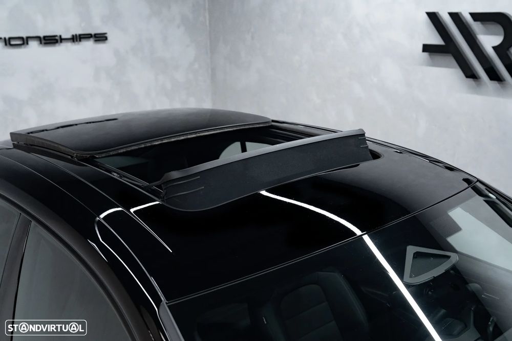 Porsche Macan Electric - 8
