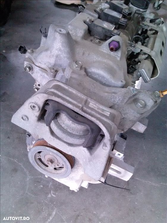tampon motor nissan juke 1.6b an fabr. 2014 - 1