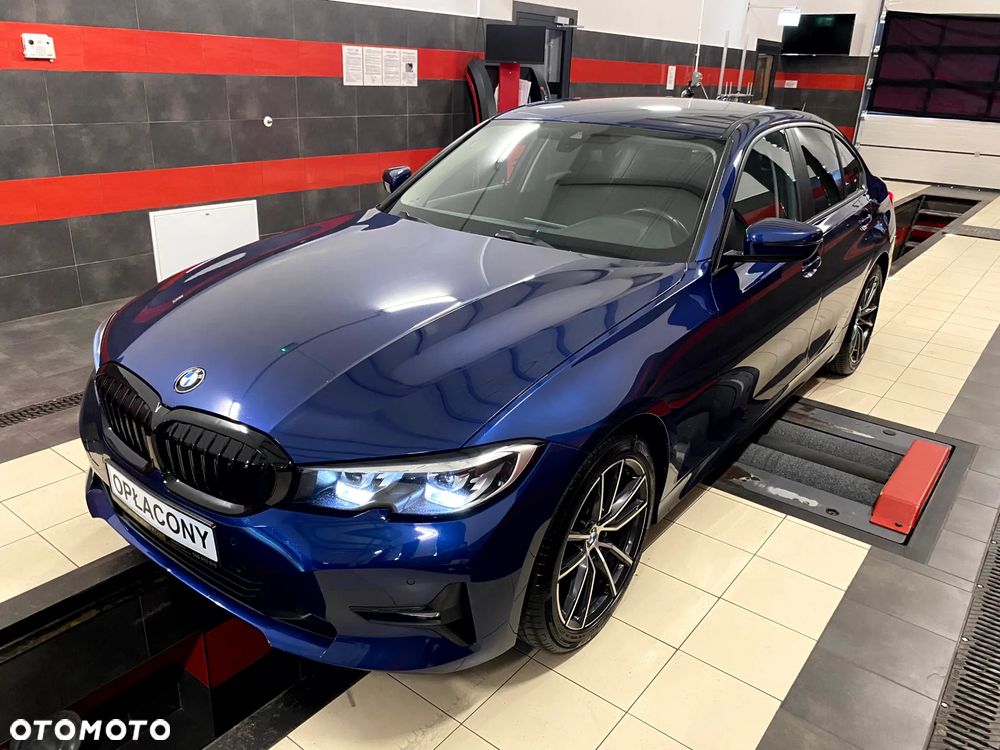 BMW Seria 3 320d Sport - 9