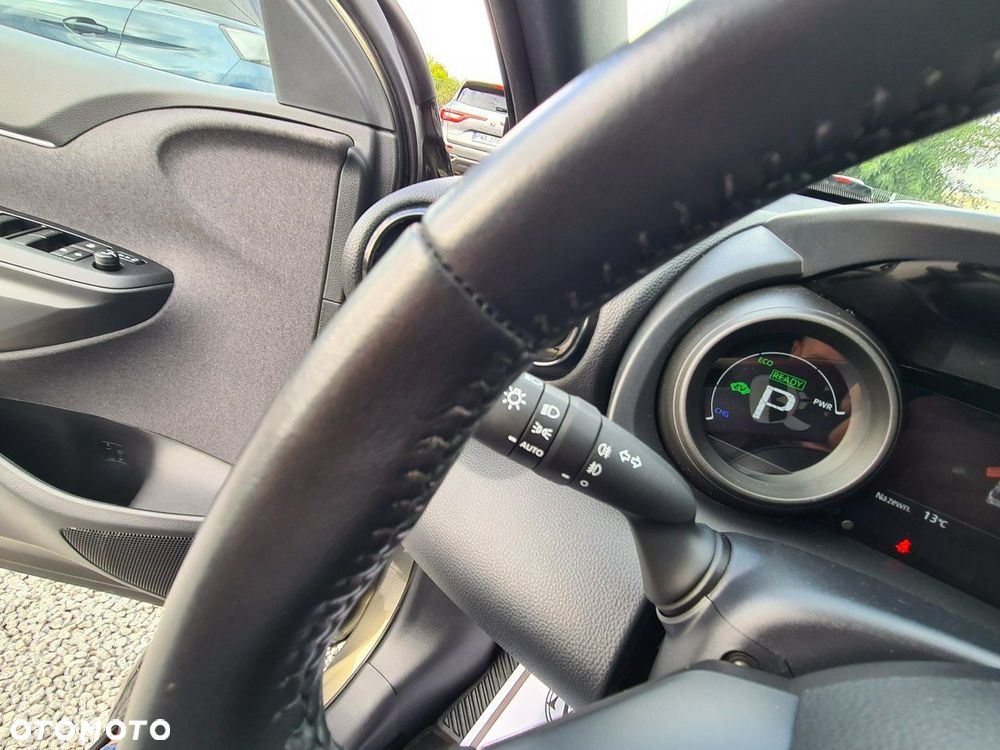 Toyota Yaris Cross Hybrid 1.5 VVT-i - 18