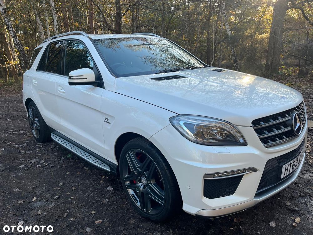 Mercedes-Benz ML 63 AMG 4Matic AMG SPEEDSHIFT 7G-TRONIC - 8