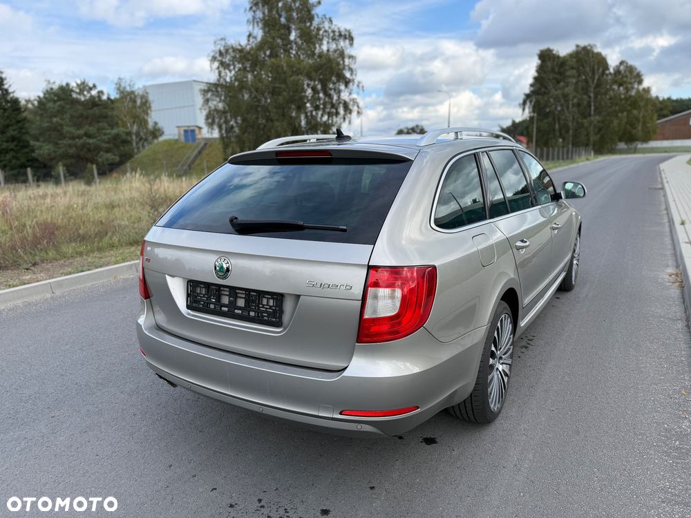 Skoda Superb 2.0 TDI L&K - 6