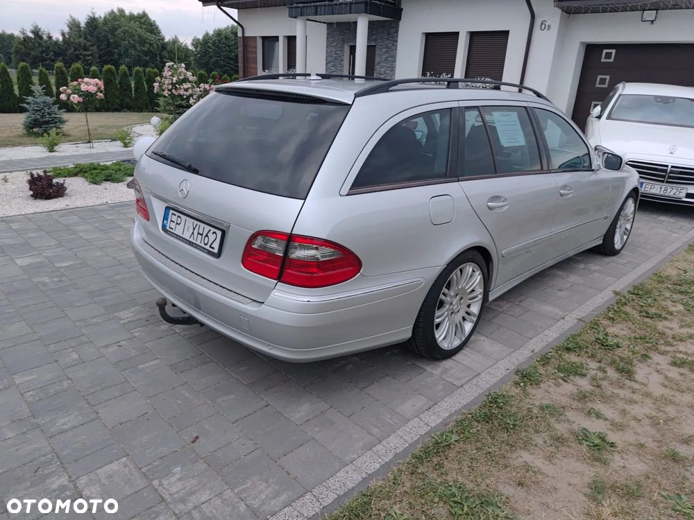 Mercedes-Benz Klasa E 280 CDI 4Matic Automatik Avantgarde DPF - 4