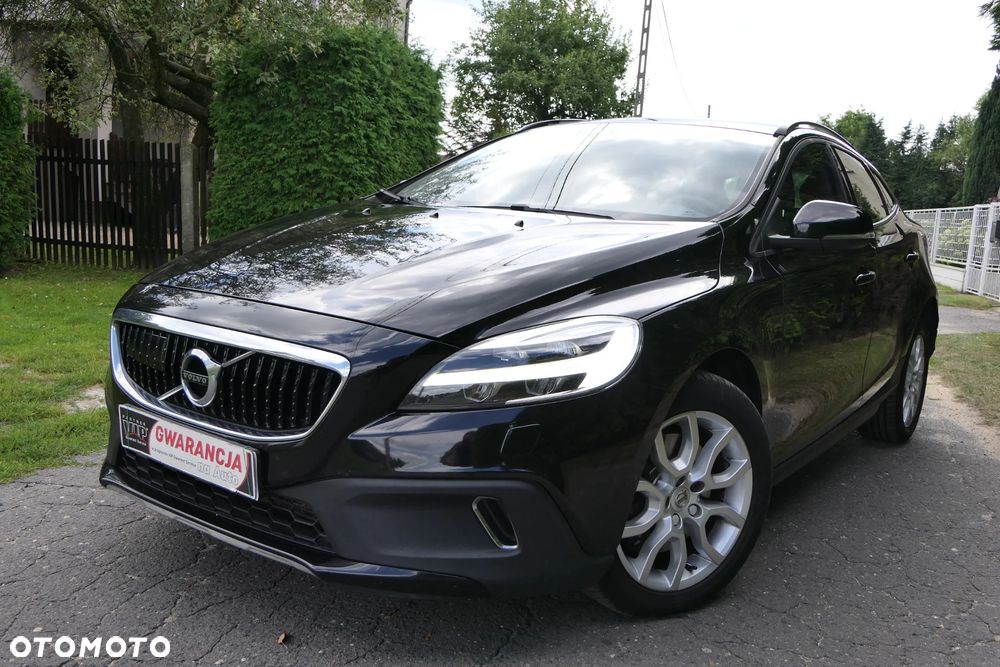 Volvo V40 Cross Country D3 Geartronic Momentum - 1
