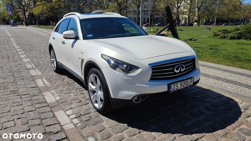 Infiniti QX70 3.7 S Premium - 3