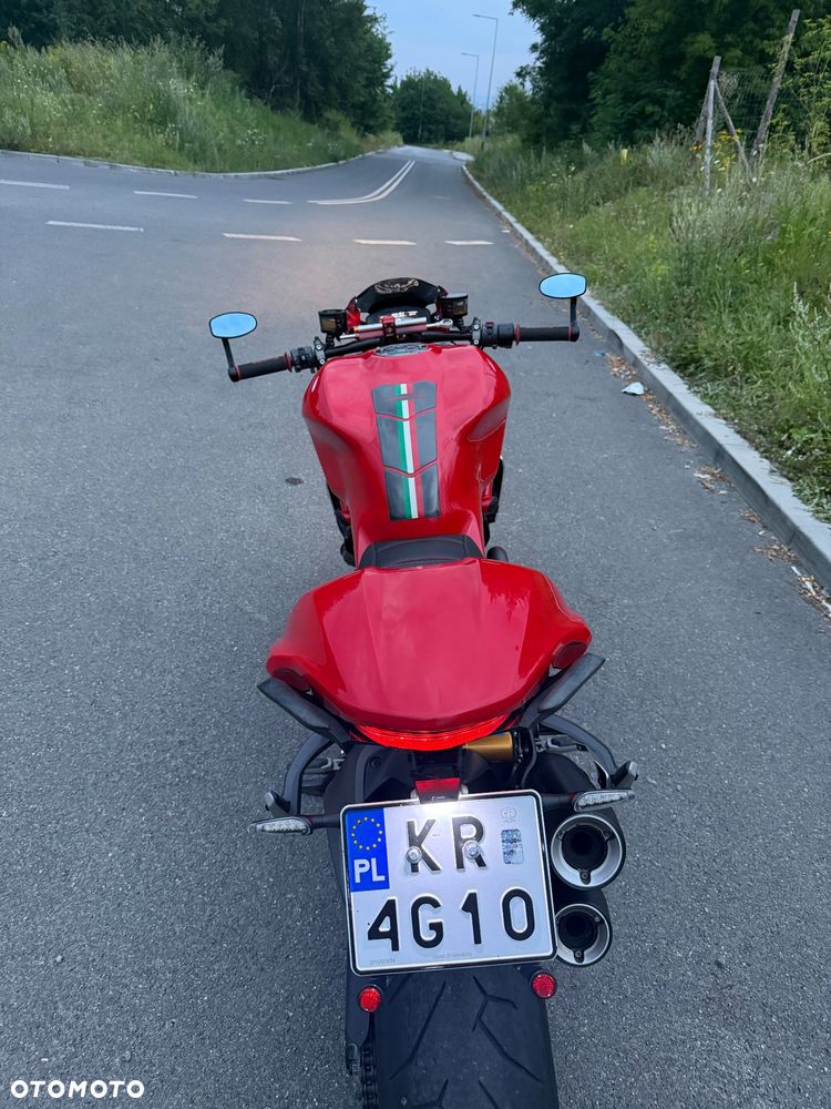 Ducati Monster - 24