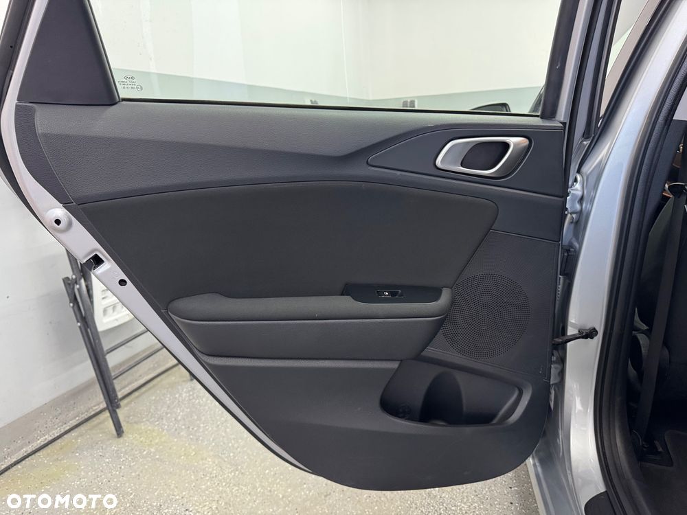Kia Ceed 1.6 CRDi Edition 7 - 23