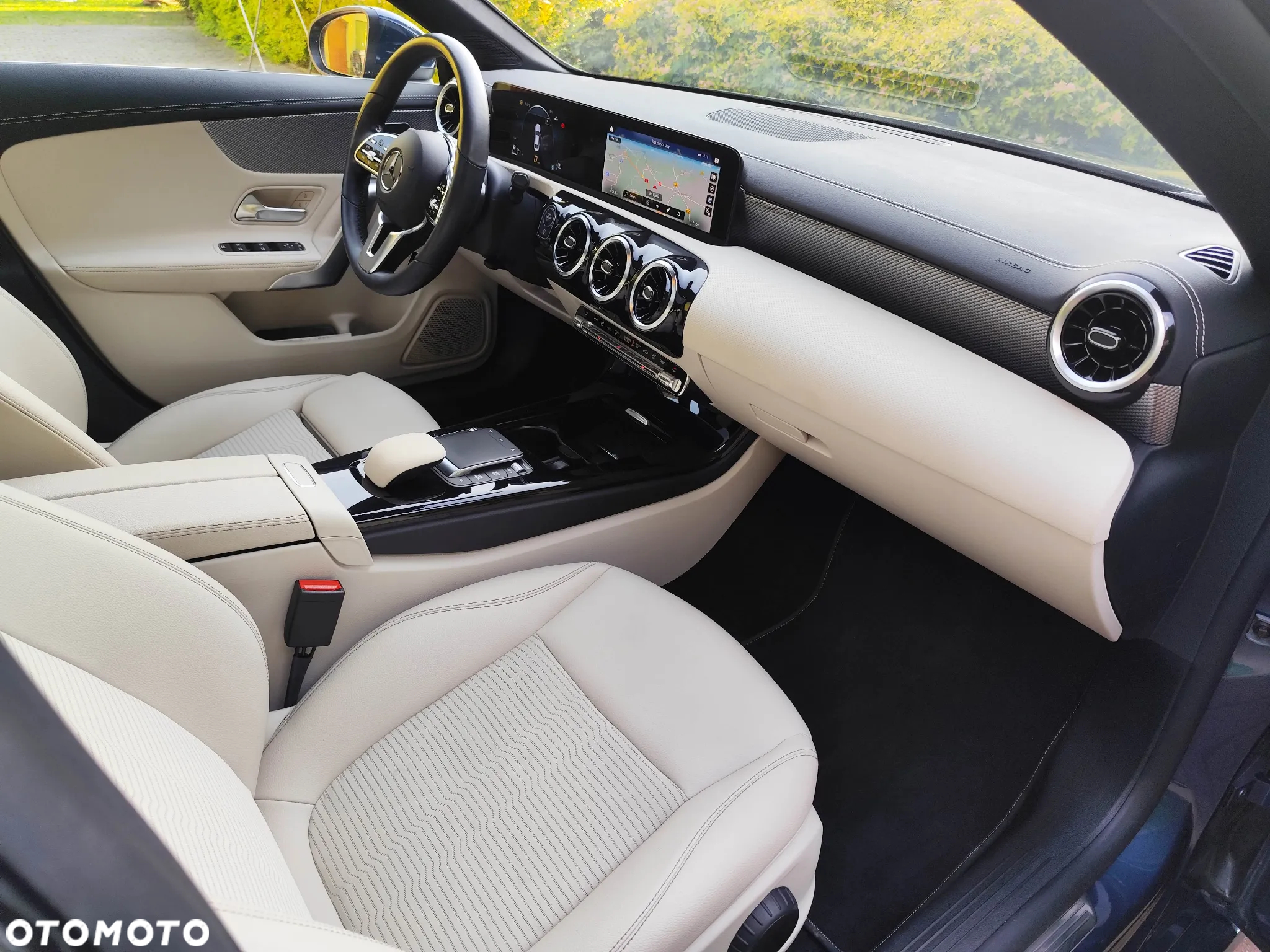 Mercedes-Benz CLA 200 d 4Matic 8G-DCT Progressive - 16