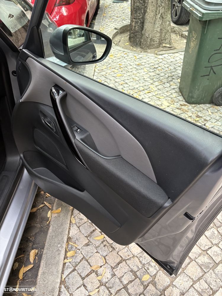Citroën Grand C4 Spacetourer - 23