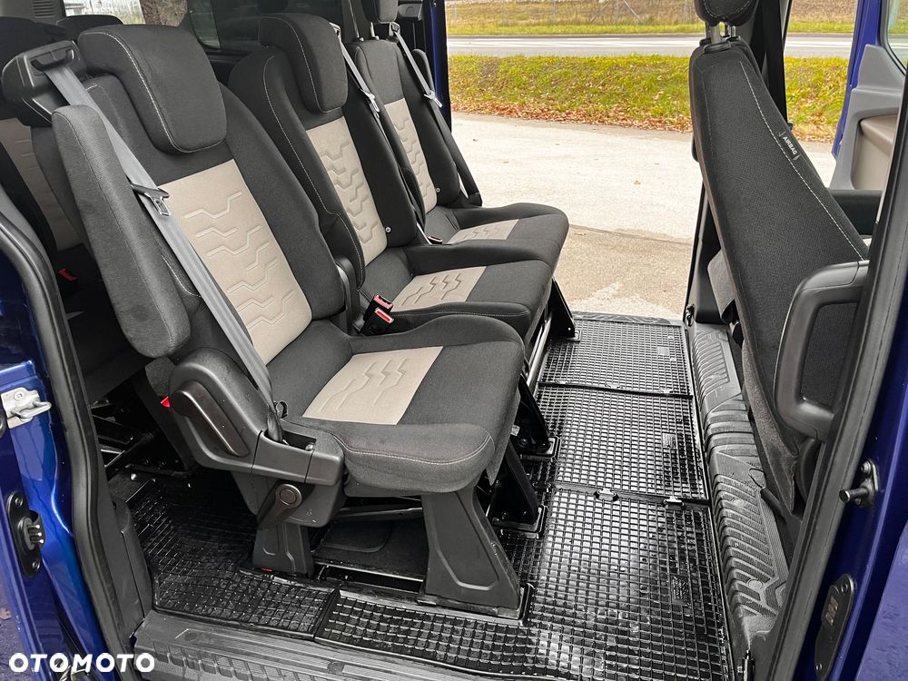 Ford Tourneo Custom 2.0 TDCi L2 Titanium - 29