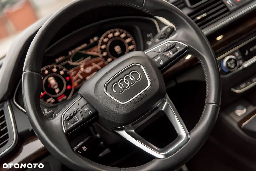 Audi Q5 2.0 TFSI quattro S tronic design - 8