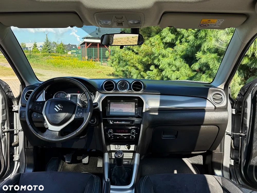 Suzuki Vitara 1.6 Premium 2WD - 36