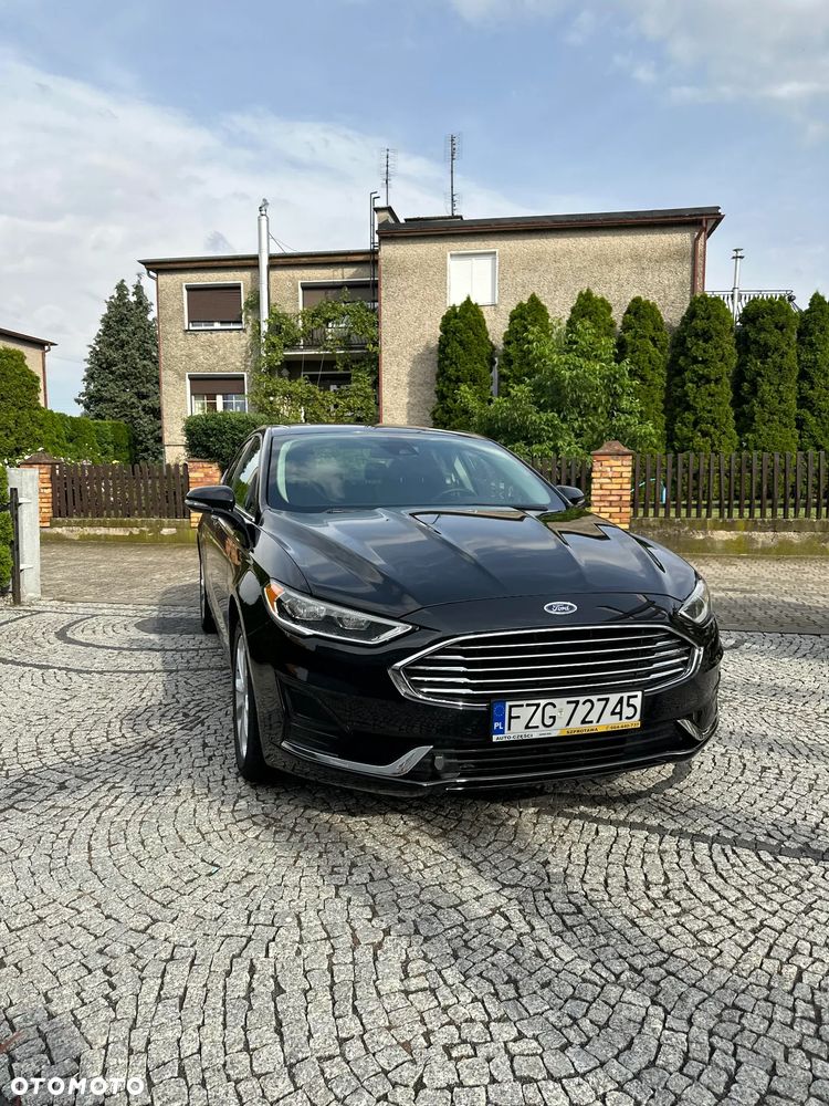 Ford Mondeo 2.0 Hybrid Titanium - 12