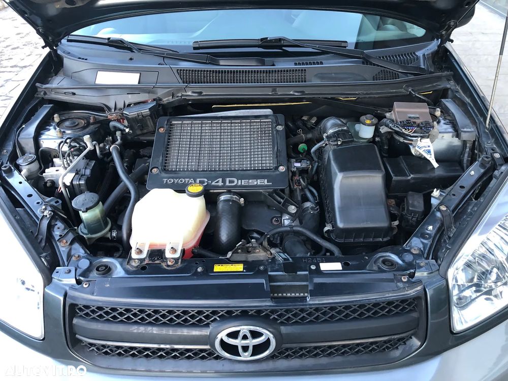 Toyota RAV4 D-4D 4x4 Executive - 6