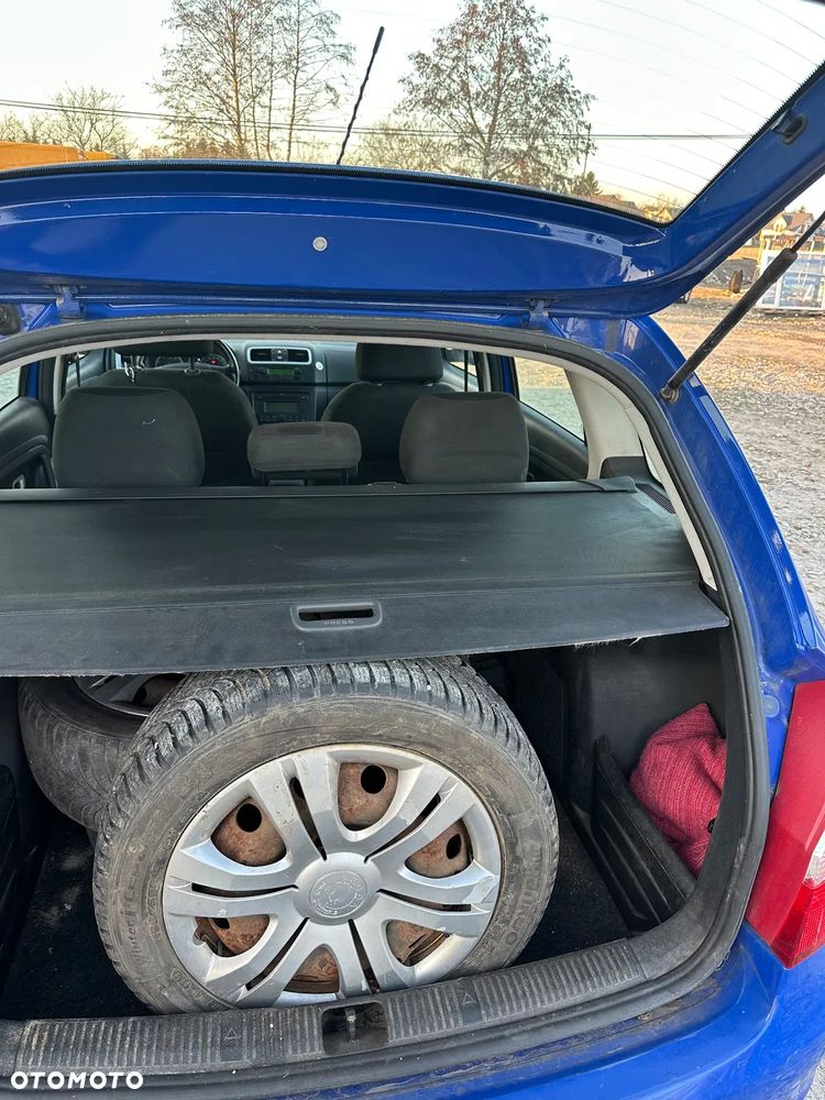 Skoda Fabia 1.4 MPI Cool Colour Edition - 8