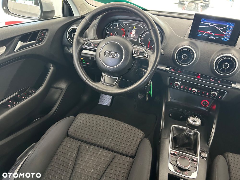 Audi A3 Limousine 1.6 TDI - 18