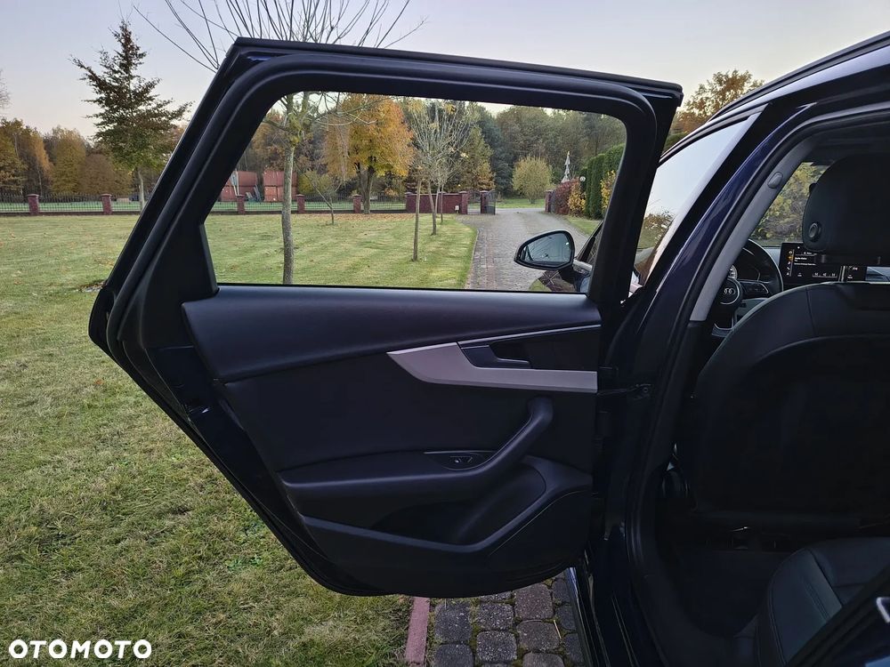 Audi A4 Avant 2.0 TDI ultra S tronic - 14