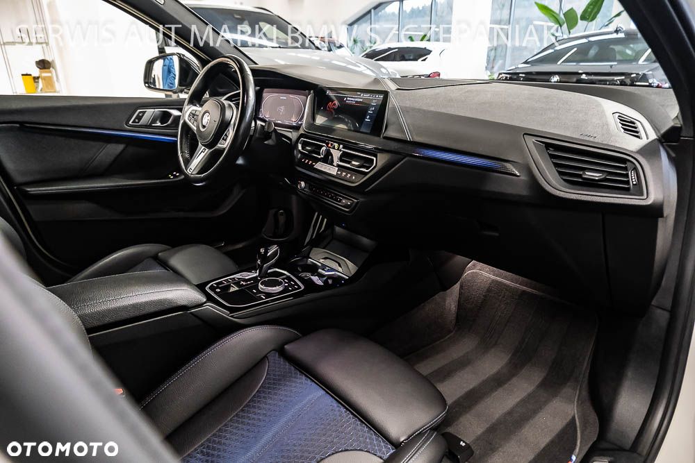 BMW Seria 1 M135i xDrive Edition Colorvision - 32