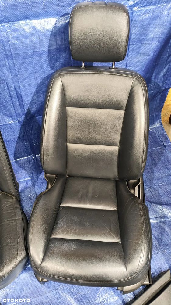 FOTELE KANAPA TUNEL ŚRODKOWY PODŁOKIETNIK BOCZKI DRZWI LED DEKORY TAPICERKA WNĘTRZE SKÓRA CZARNA GRZANA PAMIĘĆ FULL MASAŻE MERCEDES W221 LIFT KRÓTKI - 7