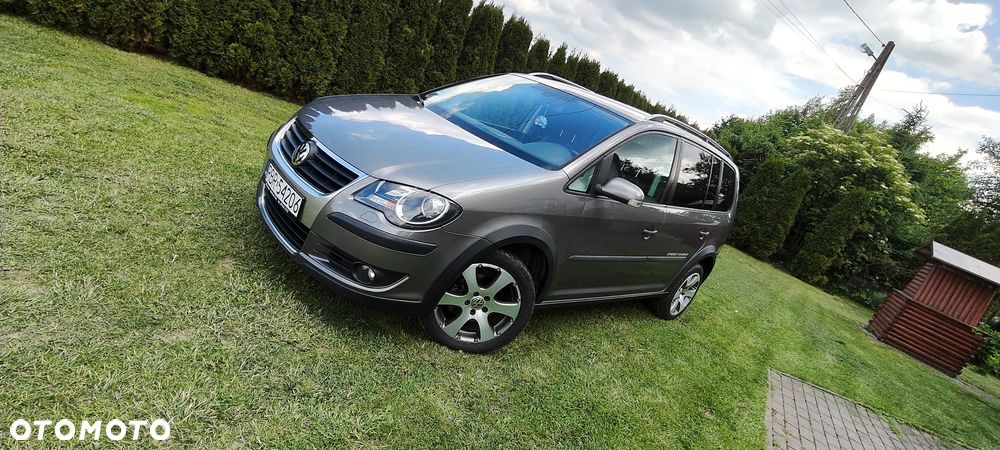 Volkswagen Touran 1.9 TDI DPF Cross - 1