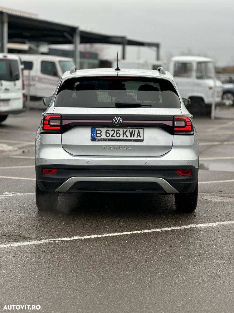 Volkswagen T-Cross - 5