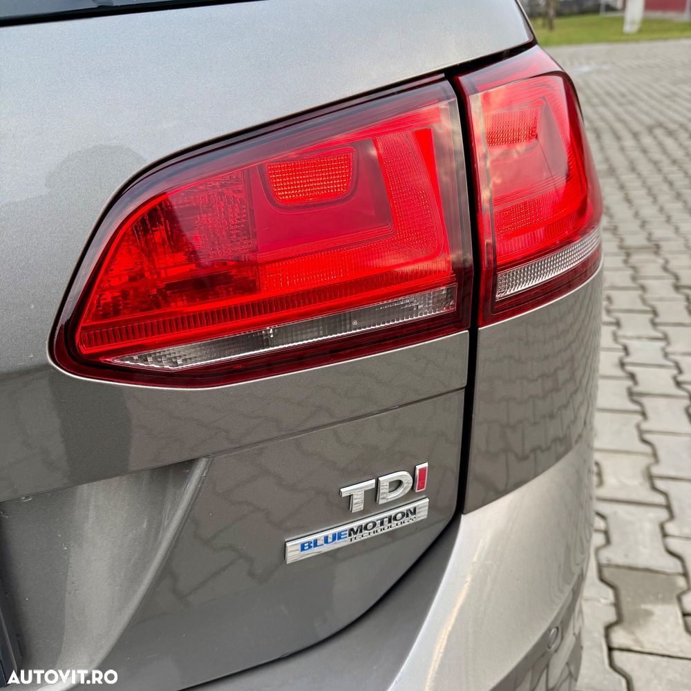 Volkswagen Golf Variant 1.6 BlueTDI DSG Comfortline - 30