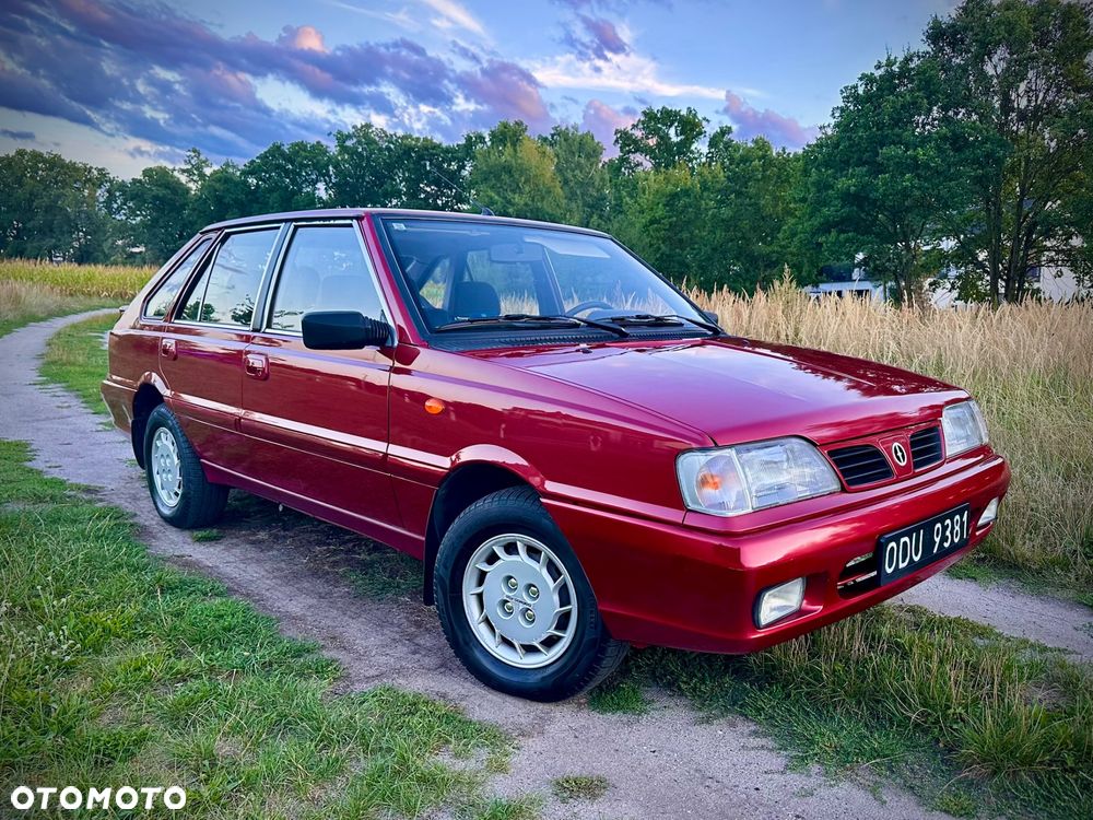 Polonez Caro - 1